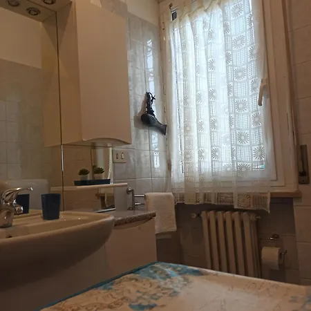 Stanza Maggiore Homestay *