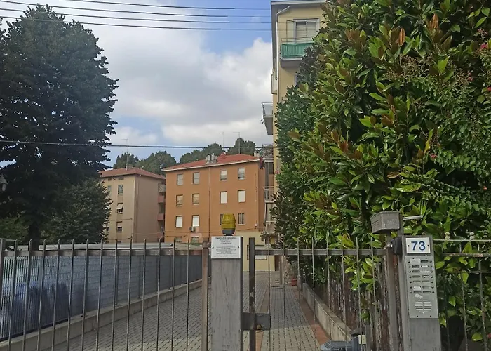 홈스테이 Stanza Maggiore